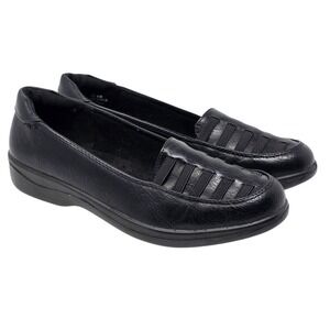 Easy Street Genesis Loafer Black Faux Leather Comfort Women Size 6.5 Wide‎